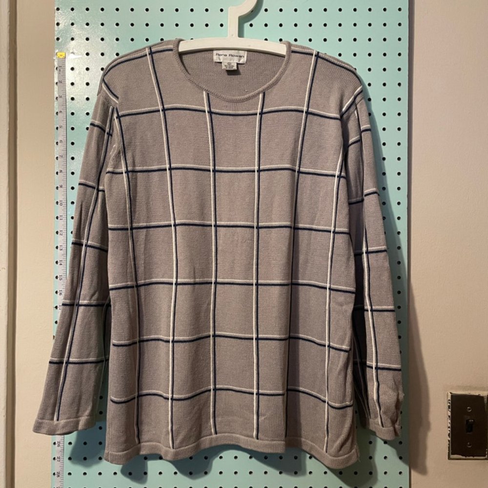 Rena Rowan Gray Knit Sweater